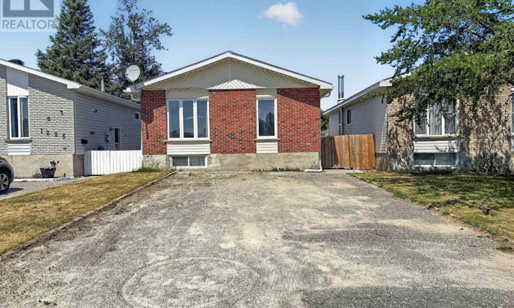 1222 Gatineau Boulevard