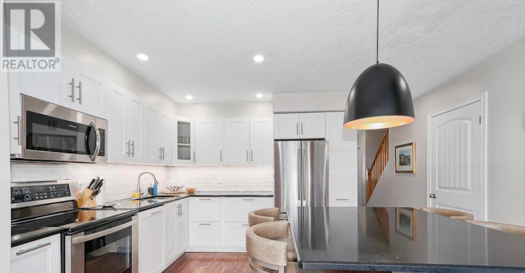 12 Silver Glen Boulevard, Collingwood, ON, L9Y 0G9 - 16
