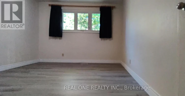 UPPER-9 Lisburn Crescent, Toronto, ON, M2J 2Z4 - 4