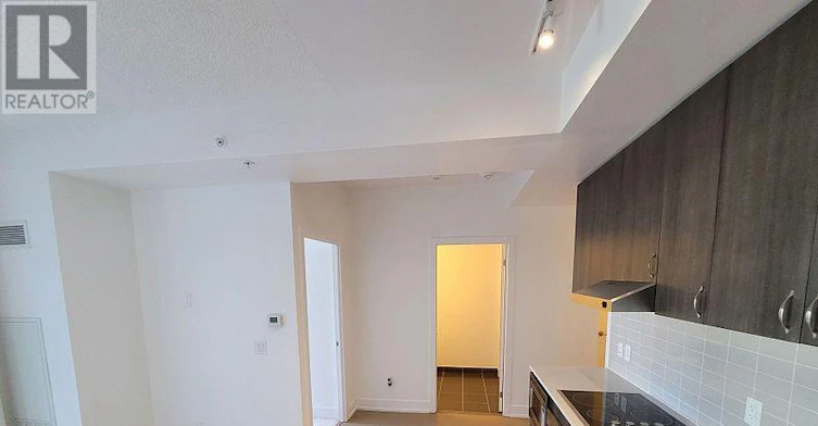 201-7 Kenaston Gardens, Toronto, ON, M2K 1G7 - 14