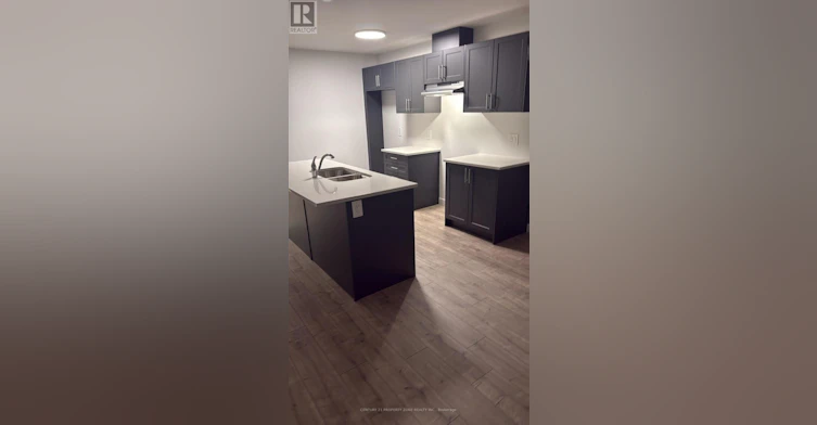 4 Red Oak Common, Cambridge, ON, N1R 5S3 - 3