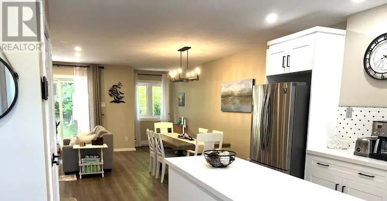 550 Oxbow Crescent, Collingwood, ON, L9Y 5B4 - 2