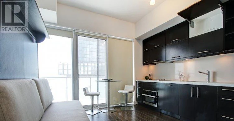 4705-1080 Bay Street, Toronto, ON, M5S 0A5 - 7
