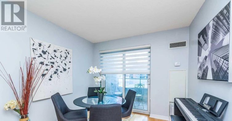 529-250 Wellington Street, Toronto, ON, M5V 3P6 - 12