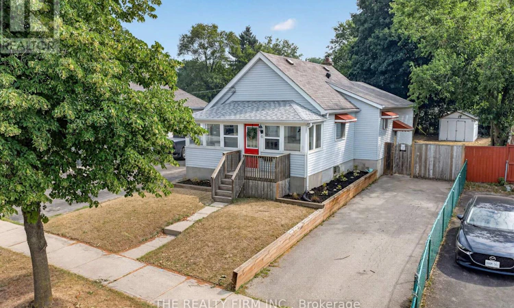 6 Appel Street
