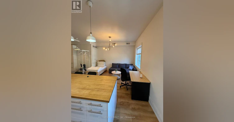 STUDIO-2215 Danforth Avenue, Toronto, ON, M4C 1K4 - 5