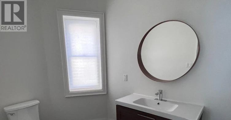 STUDIO-2215 Danforth Avenue, Toronto, ON, M4C 1K4 - 8