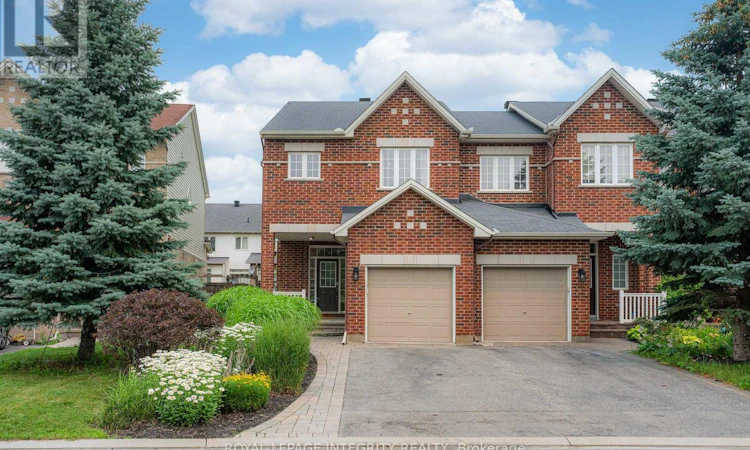 748 Bowercrest Crescent