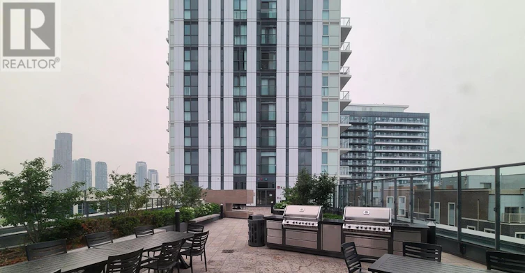 216-38 Honeycrisp Crescent, Vaughan, ON, L4K 0M8 - 19