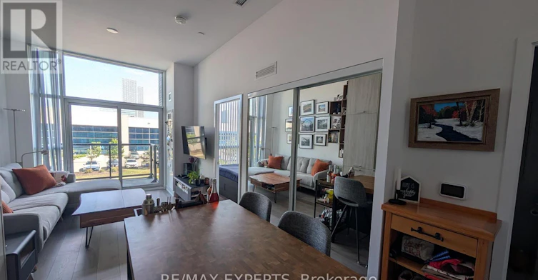 216-38 Honeycrisp Crescent, Vaughan, ON, L4K 0M8 - 3
