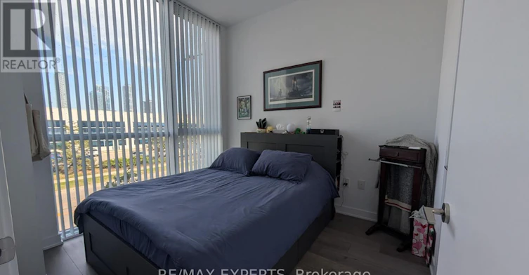 216-38 Honeycrisp Crescent, Vaughan, ON, L4K 0M8 - 7