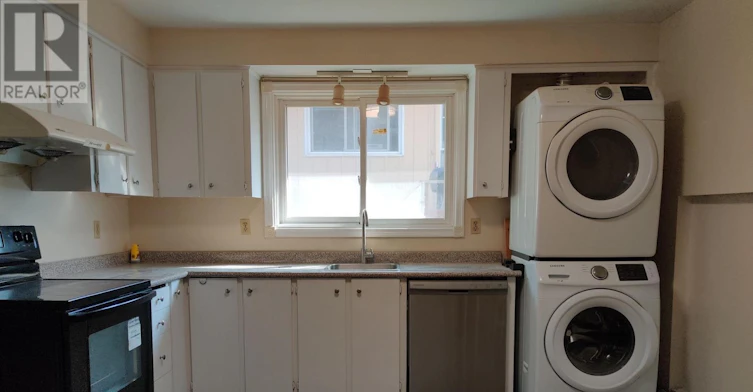 UPPER-93 Southdale Drive, Markham, ON, L3P 1K1 - 2