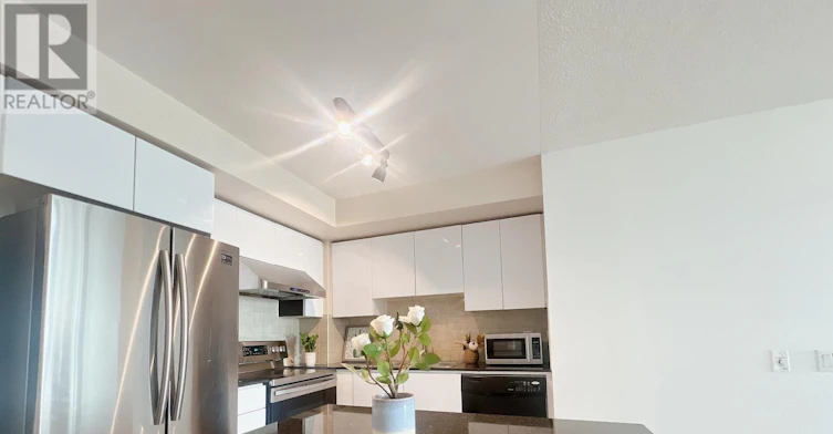 956-25 Viking Lane, Toronto, ON, M9B 0A1 - 2