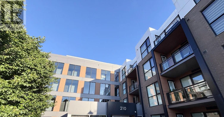 205-210 Sabina Drive, Oakville, ON, L6H 0W6