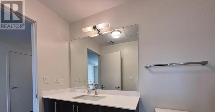 205-210 Sabina Drive, Oakville, ON, L6H 0W6 - 7