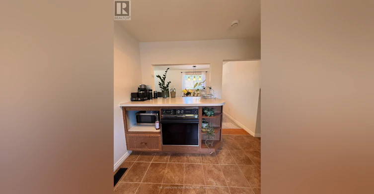 UPPER-31 Brenlyn Court, Hamilton, ON, L9C 4N8 - 7