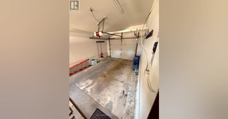 UPPER-31 Brenlyn Court, Hamilton, ON, L9C 4N8 - 17