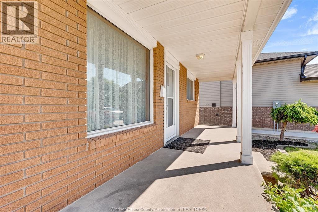 3999 Grand Marais, Windsor, ON, N8W 1W9 - 5