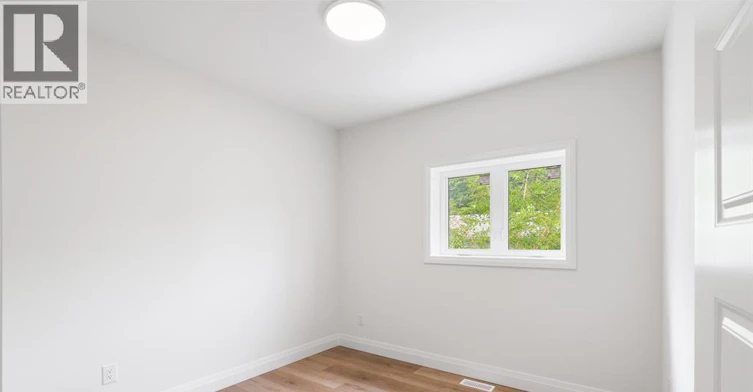 121 Allison Avenue, Essex, ON, N0R 1G0 - 11