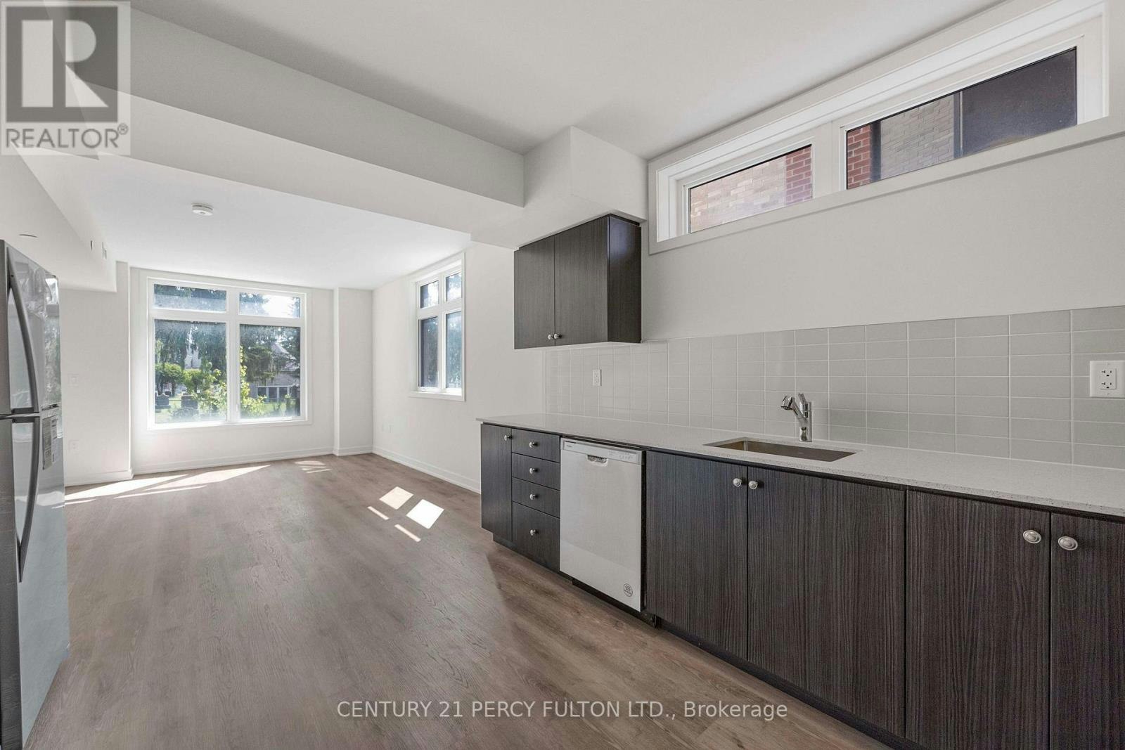 2208-58 Elizabeth Street S, Richmond Hill, ON, L4C 5W2 - 15