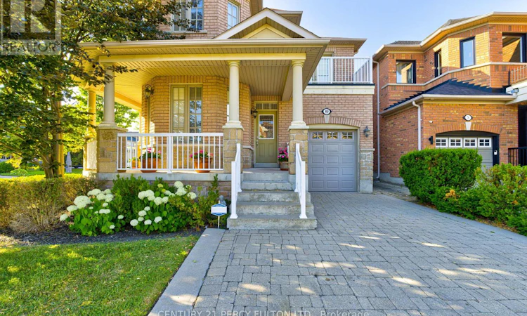 80 Saint James Avenue