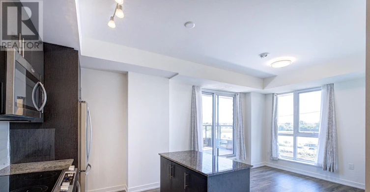 204-345 Wheat Boom Drive, Oakville, ON, L6H 7X5 - 7