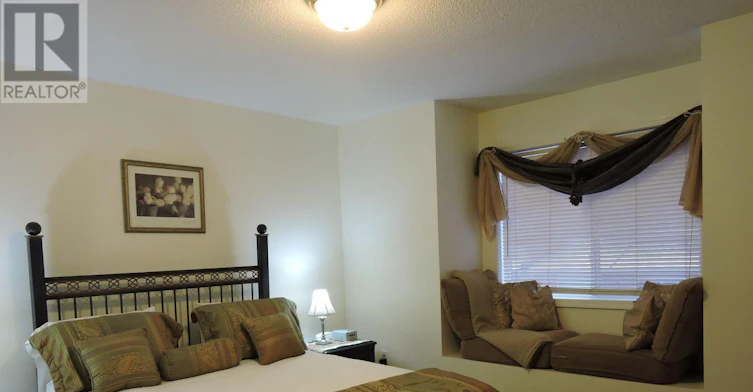 2453 Baintree Crescent, Oakville, ON, L6M 4W9 - 3