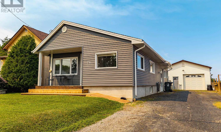 74 Melvin Avenue