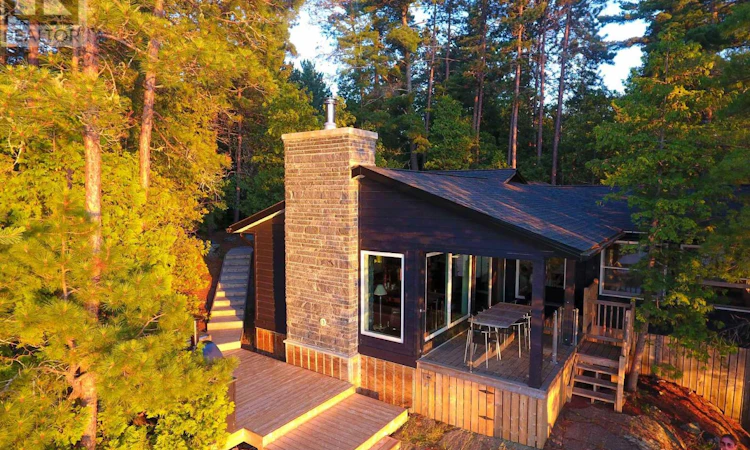 20 Lake Temagami Part 1119 Island
