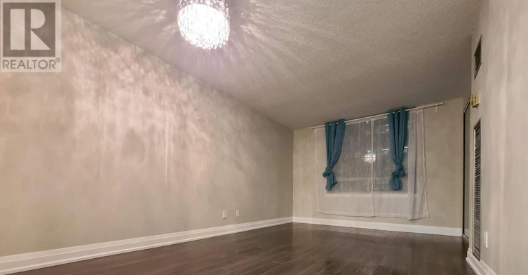 1212-633 Bay Street, Toronto, ON, M5G 2G4 - 7