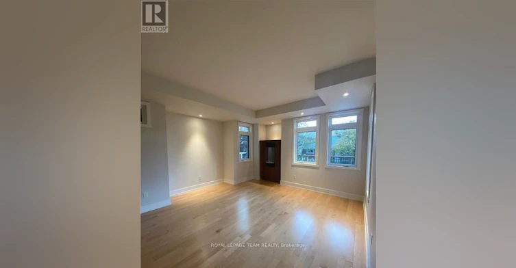 287 Kirchoffer Avenue, Ottawa, ON, K2A 1Y1 - 7