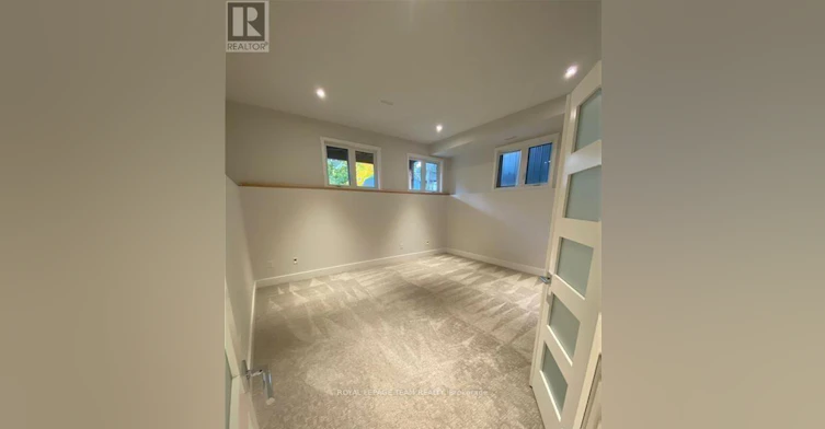 287 Kirchoffer Avenue, Ottawa, ON, K2A 1Y1 - 18