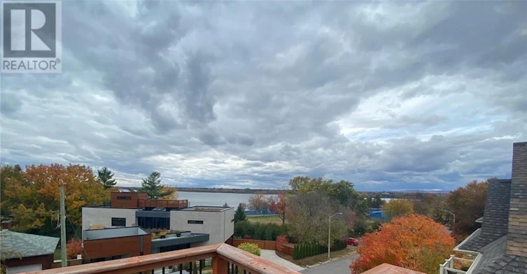 287 Kirchoffer Avenue, Ottawa, ON, K2A 1Y1 - 21