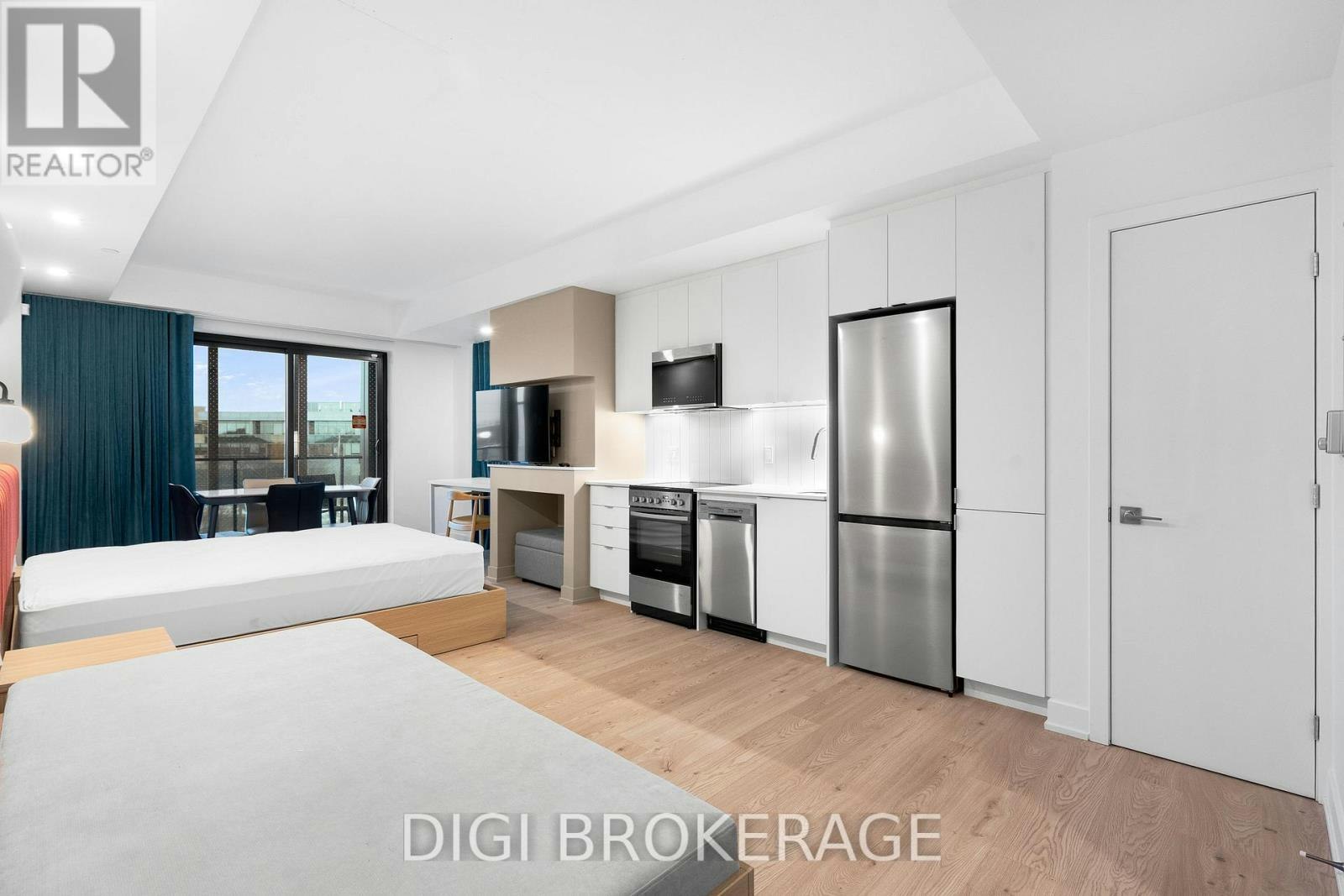 422-1250 Cummings Avenue, Ottawa, ON, K1J 0E4 - 2