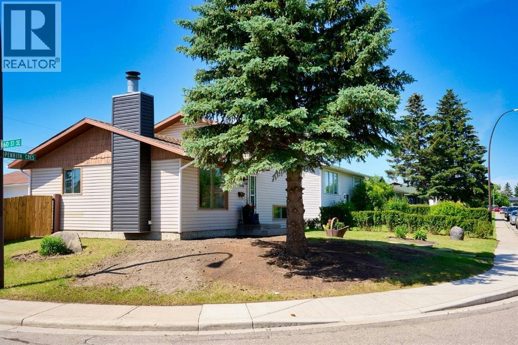 1176 Penrith Crescent SE, Calgary, AB, T2A 2H9