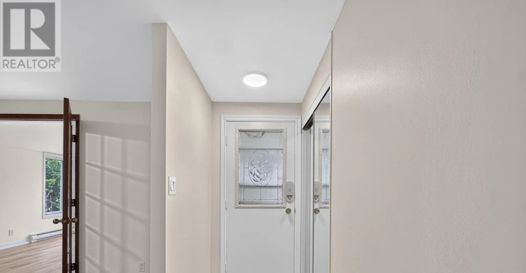 295 Amiens Street, Ottawa, ON, K1E 1N3 - 4