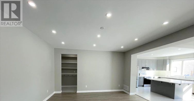 912 Rubicon Place, Ottawa, ON, K2V 0R1 - 4