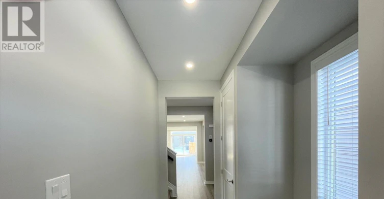 912 Rubicon Place, Ottawa, ON, K2V 0R1 - 2