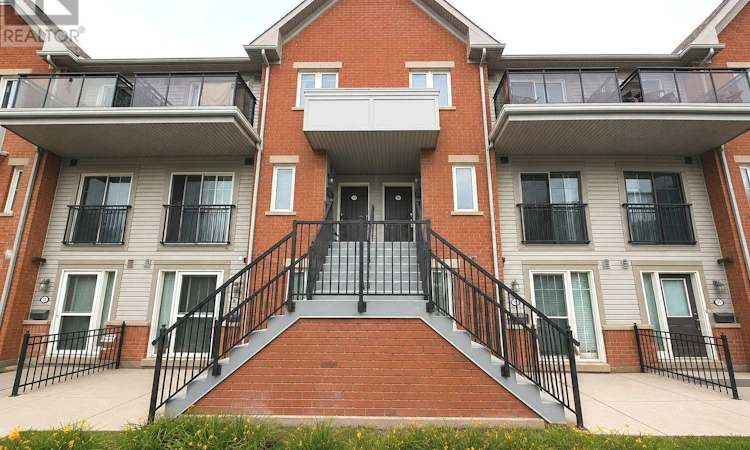 17-4620 Guildwood Way