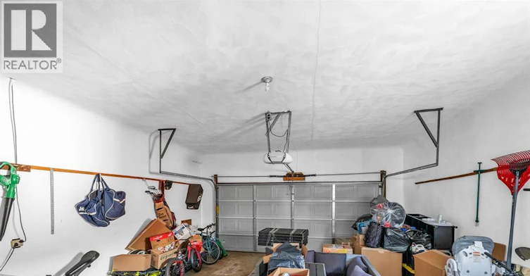 2450 Mckay Avenue, Windsor, ON, N9E 2P5 - 31