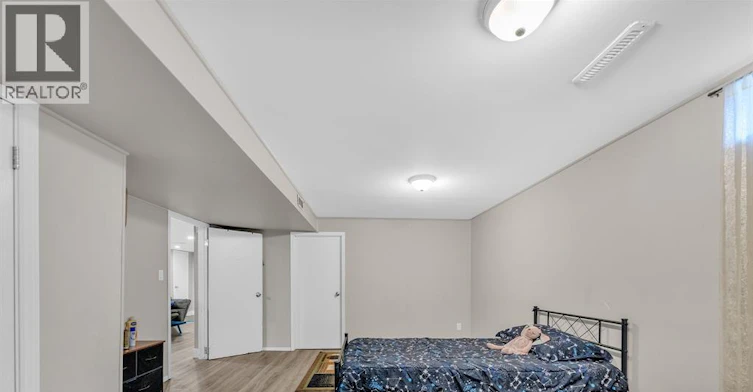 2450 Mckay Avenue, Windsor, ON, N9E 2P5 - 27