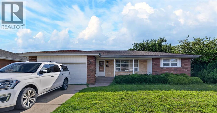 2450 Mckay Avenue, Windsor, ON, N9E 2P5