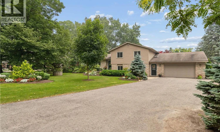 7323 Sideroad 15