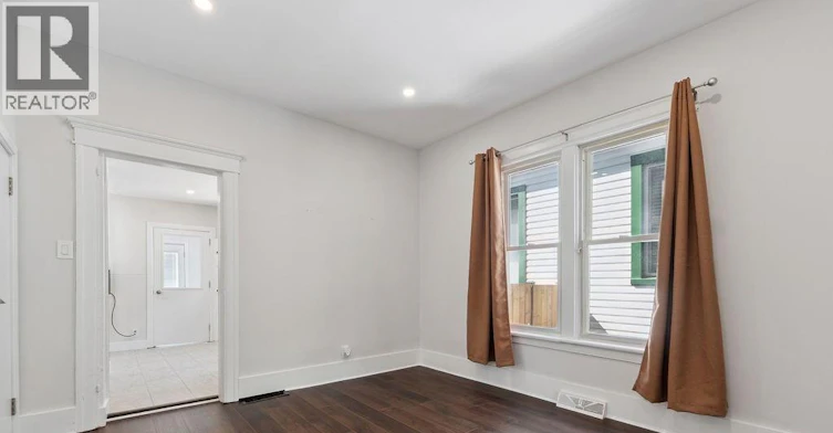 MAIN FLOOR-855 Lincoln, Windsor, ON, N8Y 2G9 - 6