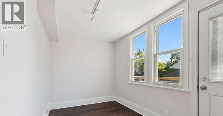 MAIN FLOOR-855 Lincoln, Windsor, ON, N8Y 2G9 - 16