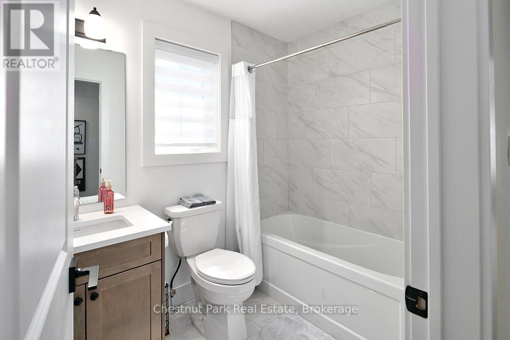 137 White Oak Crescent, Blue Mountains, ON, L9Y 5T5 - 18