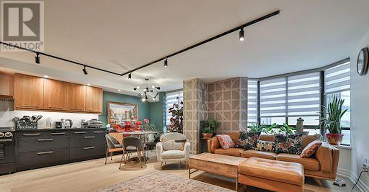 C-PH 10-211 Saint Patrick Street S, Toronto, ON, M5T 2Y9 - 12
