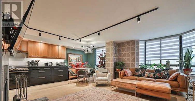 C-PH 10-211 Saint Patrick Street S, Toronto, ON, M5T 2Y9 - 11