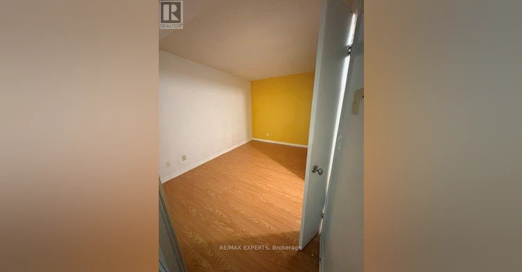 953-111 Elizabeth Street, Toronto, ON, M5G 1P7 - 6
