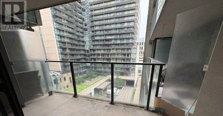 953-111 Elizabeth Street, Toronto, ON, M5G 1P7 - 11
